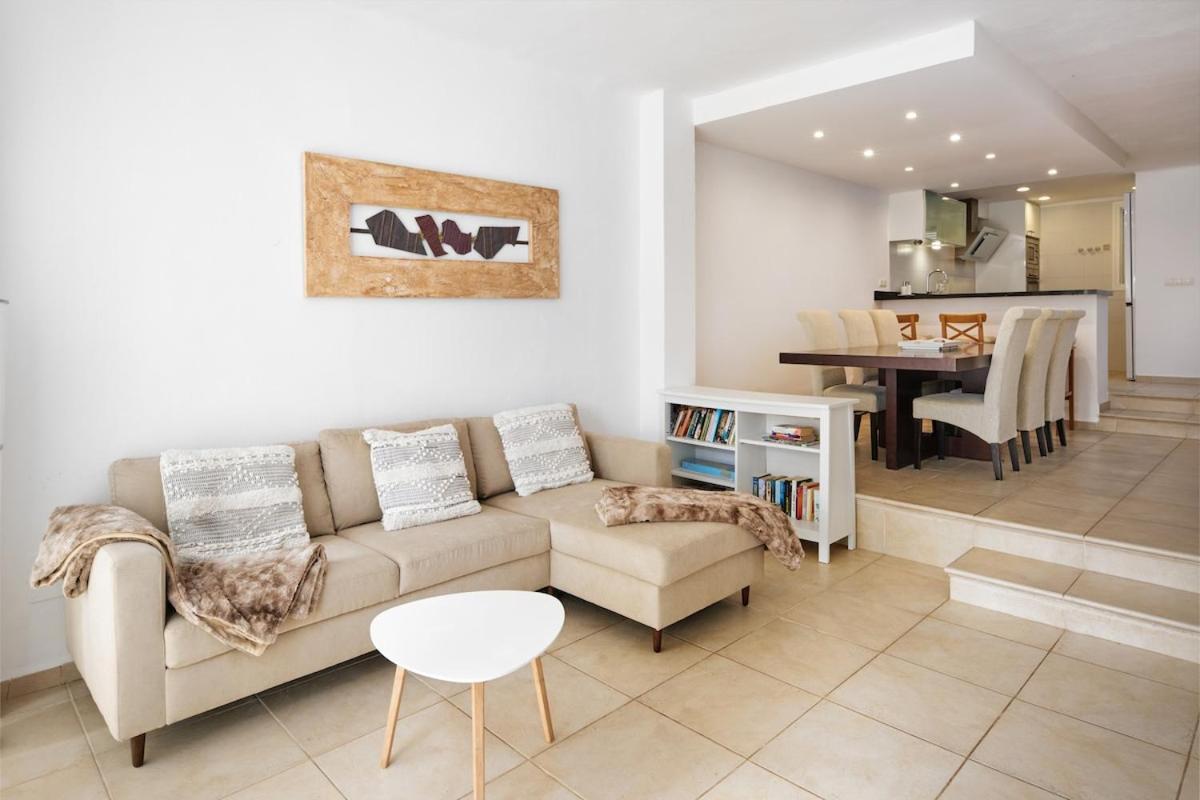 Sea Frontline Apartment 'Ernesto'. Pool. Wifi 산타니 외부 사진